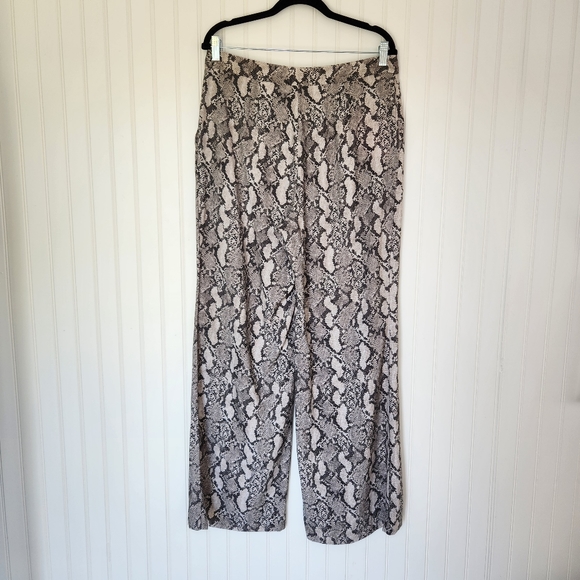 H&M Snakeskin Print Wide Leg Trousers size 12 - Picture 5 of 7